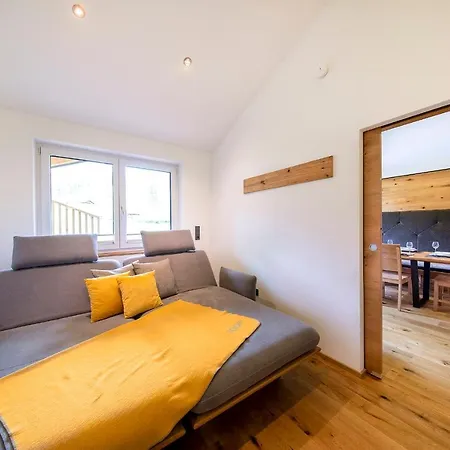 Bergblick Wald im Pinzgau